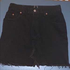 Black Levi’s Jean Skirt